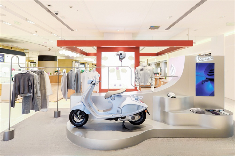 Vespa「巳」意灵动快闪店北京开幕，探索自由生活与无限创意